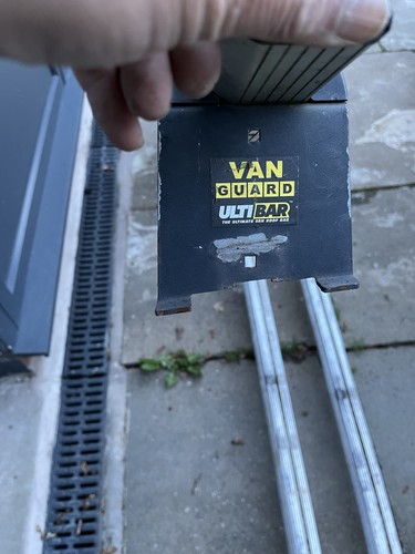 Van guardtoyota hiace roof - van,